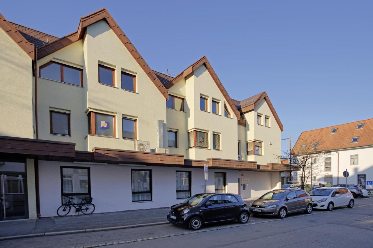 Noble Ferienwohnung In Metzingen-Zentrum Metzingen  Luaran gambar
